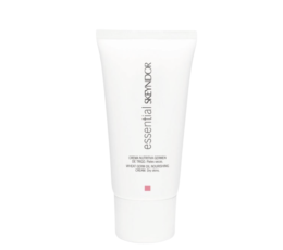 Maitinantis veido kremas su kviečių grūdų gemalų aliejumi