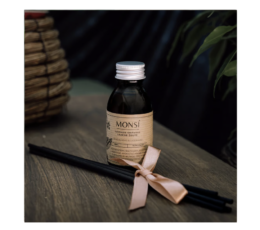 Namų kvapas - Juodasis gintaras ir laukinė žibutė (150ml)