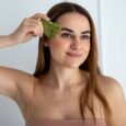 gua-sha-stone-gua-sha-tool-heart-green-11
